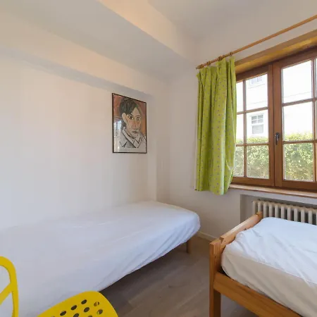 Apartamento Jong & Blij 2 Ground Floor With Garden By Interhome