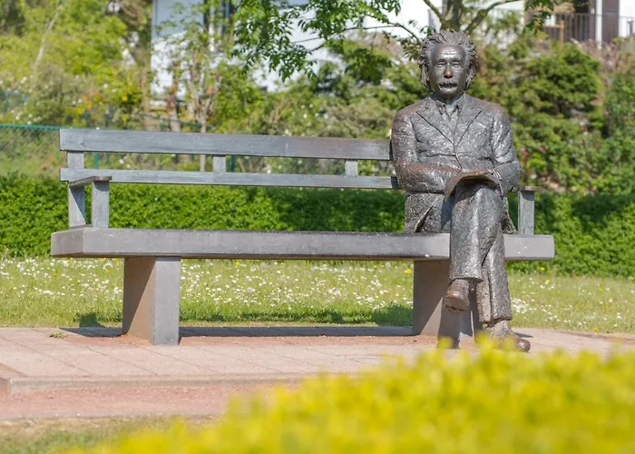 公寓 Jong & Blij 2 Ground Floor With Garden By Interhome 德哈恩